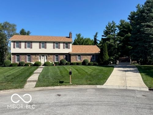 7334 Fairwood Cir, Indianapolis, IN, 46256-2023 | Card Image