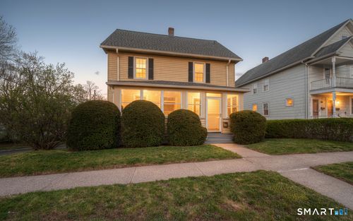 38 Johnson St, Middletown, CT, 06457-2225 | Card Image