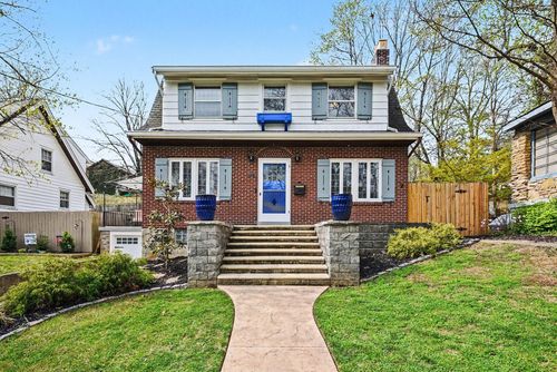 137 Burnet Rdg, Fort Thomas, KY, 41075-1130 | Card Image