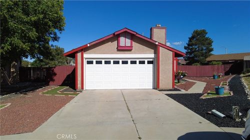 12441 San Gorgonio Way, Victorville, CA, 92392-9020 | Card Image