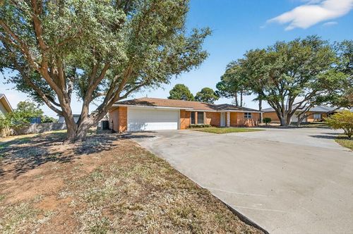 509 Highland Dr, Big Spring, TX, 79720-6608 | Card Image