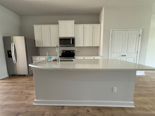 31-2203 Grenache Dr, Round Rock, TX, 78664-2836 | Card Image