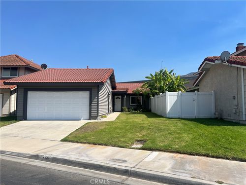 4481 Feather River Rd, Corona, CA, 92878-3889 | Card Image