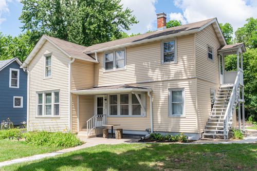 637/639 E Wilson Street, Batavia, IL, 60510 | Card Image