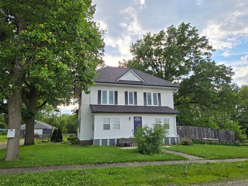 101 4th St, Fisher, IL, 61843 | Card Image