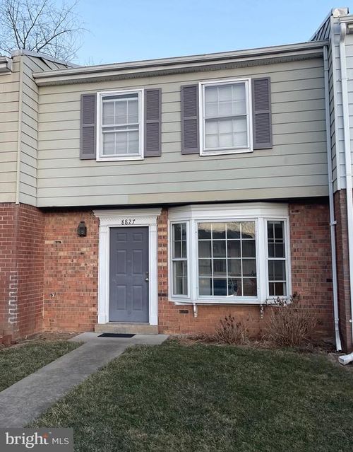 8827 Oak Hollow Ct, MANASSAS, VA, 20109-3710 | Card Image