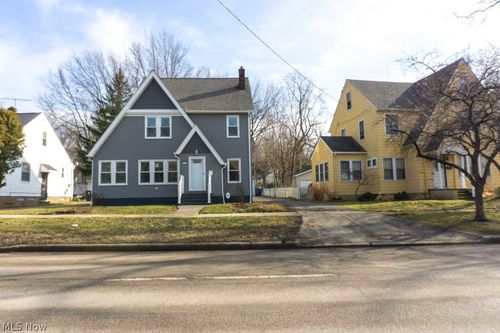 3970 Monticello Blvd, Cleveland Heights, OH, 44121-2018 | Card Image