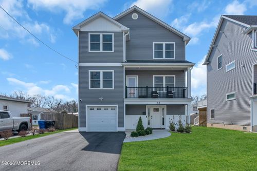68 Ideal Ave, North Middletown, NJ, 07748-5612 | Card Image
