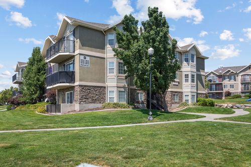 148 Daybreak Ln, Saratoga Springs, UT, 84045-4879 | Card Image