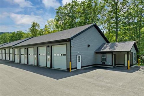 5-2685 Lake Shore Rd, Gilford, NH, 03249-7660 | Card Image