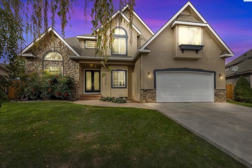 2172 Newhaven Loop, Richland, WA, 99352-7663 | Card Image