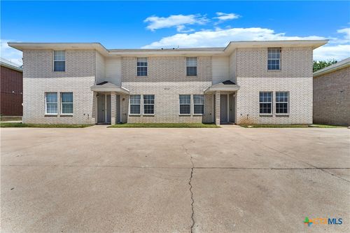 5707 Redstone Dr, Killeen, TX, 76543-8777 | Card Image