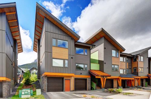 304g-209 Stewart Creek Rise, Canmore, AB, T1W0N9 | Card Image