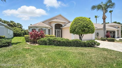 7927 Citrus Creek Dr, Melbourne, FL, 32940-6442 | Card Image