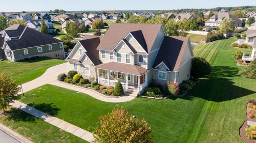 3303 Venice Dr, Valparaiso, IN, 46385-7224 | Card Image