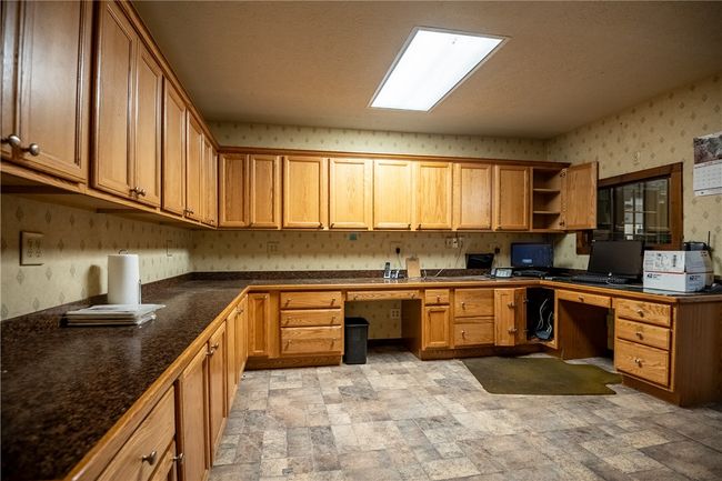 3697 E State St, Home with 0 bedrooms, 0 bathrooms and 10 parking in Hermitage PA | Image 39