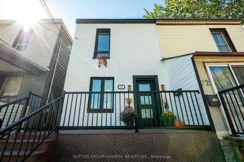 70 Carlaw Ave, Toronto, ON, M4M2R7 | Card Image