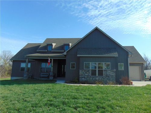 26401 E 267th St, Harrisonville, MO, 64701-3286 | Card Image