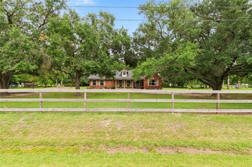 9528 Gates Loop, Manvel, TX, 77578-5226 | Card Image