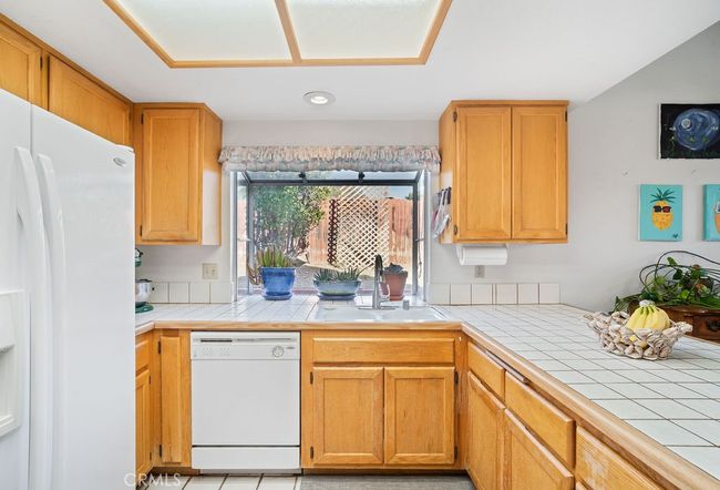 7539 Sunny Ridge Loop, House other with 4 bedrooms, 2 bathrooms and 4 parking in Highland CA | Image 11