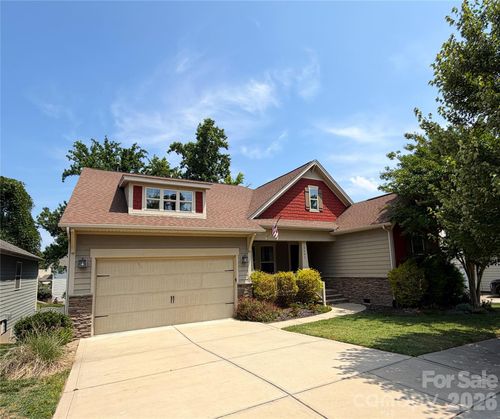 10403 Drake Hill Dr, Huntersville, NC, 28078-5481 | Card Image