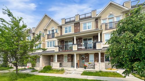 382 Arthur Bonner Ave, Markham, ON, L6B1N2 | Card Image