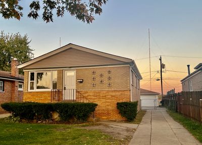 14125 S Manistee Avenue, House other with 3 bedrooms, 1 bathrooms and 8 parking in Burnham IL | Image 1