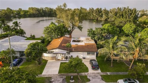 871 Ne 182nd Ter, North Miami Beach, FL, 33162-1156 | Card Image