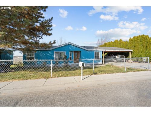 352 Ne Boardman Ave, Boardman, OR, 97818-9703 | Card Image