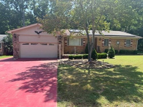 112 Berkshire Cir, Jacksonville, AR, 72076-3303 | Card Image