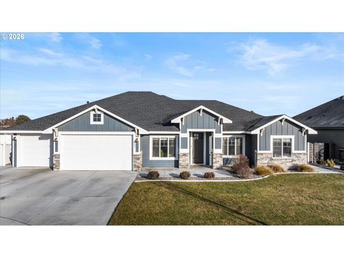 224 Rome St, Boardman, OR, 97818-8093 | Card Image