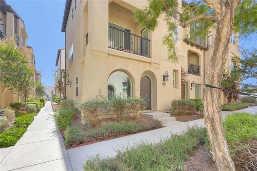 6328 Pacific Way, Westminster, CA, 92683 | Card Image