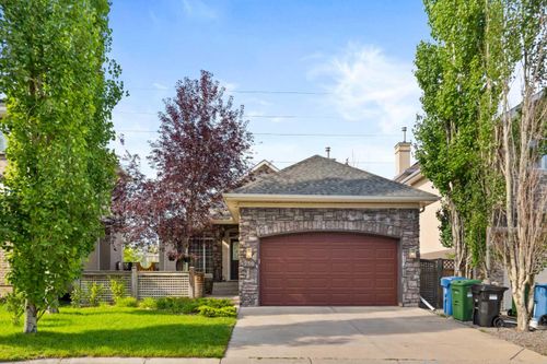 250 Strathridge Pl Sw, Calgary, AB, T3H4J2 | Card Image