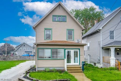 3027 Glenn Pl Nw, Canton, OH, 44708-4180 | Card Image