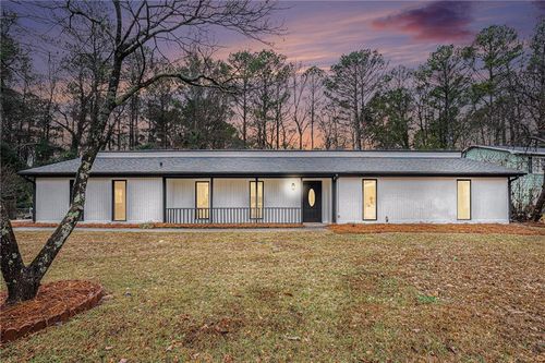 3451 San Antonio Dr, Snellville, GA, 30039-6976 | Card Image