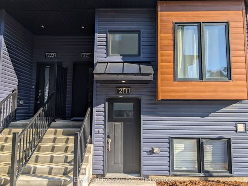 211-781 Clare Ave, Welland, ON, L3C0K1 | Card Image