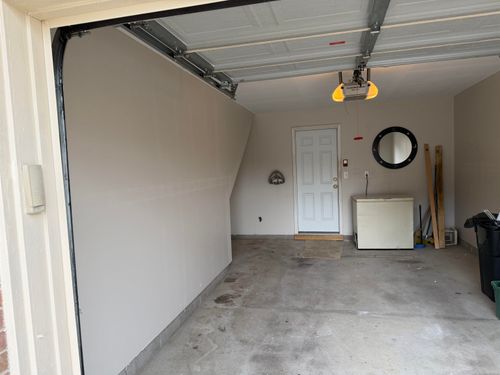 45687 Cagney Dr, Macomb, MI, 48044-6609 | Card Image