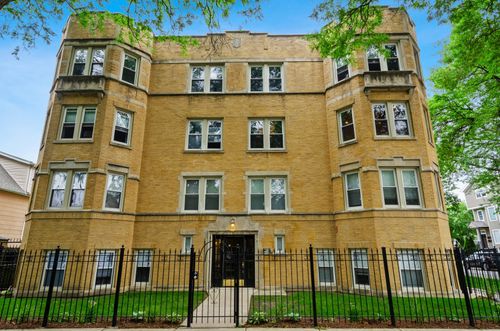 unit-301-4105 N Lawndale Ave, Chicago, IL, 60618-2034 | Card Image