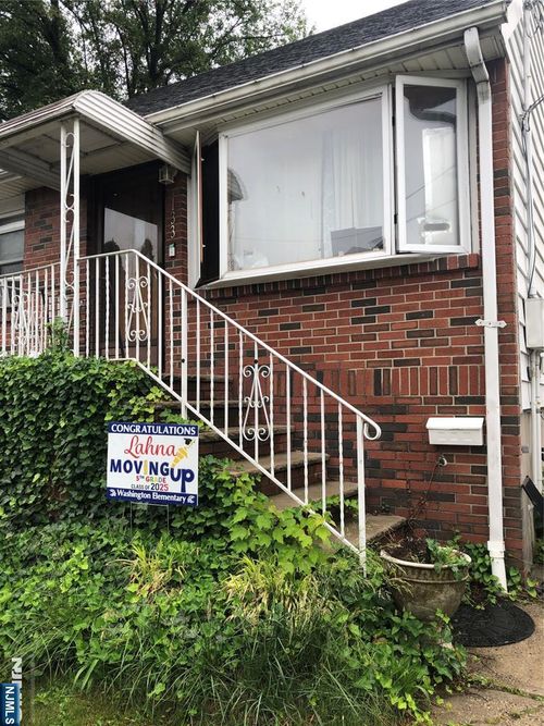 133 Front St, North Arlington, NJ, 07031-5847 | Card Image