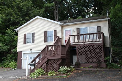14 Farrelly St, Kingston, NY, 12401-3012 | Card Image