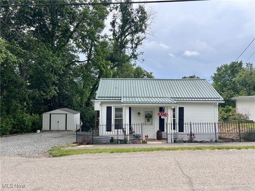 310 Freeport-Piedmont Road, Freeport, OH, 43973 | Card Image