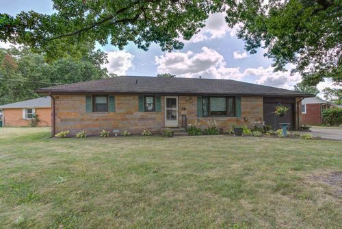 701 Southland Circle Dr, Tuscola, IL, 61953-2029 | Card Image