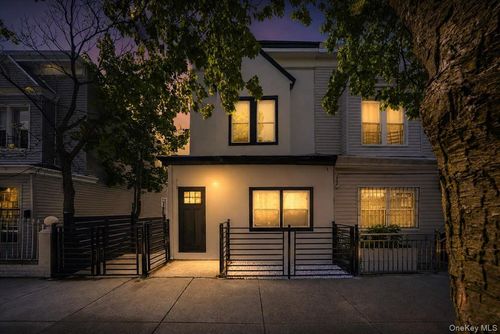 2407 Butler Pl, Bronx, NY, 10461-3620 | Card Image