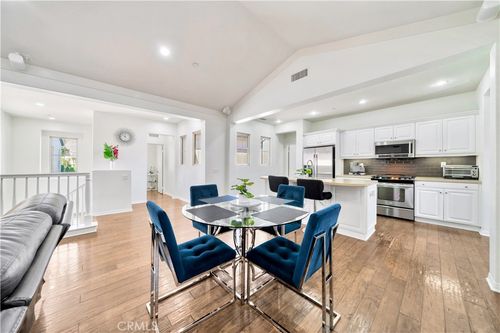 60 Peony, Irvine, CA, 92618-1508 | Card Image