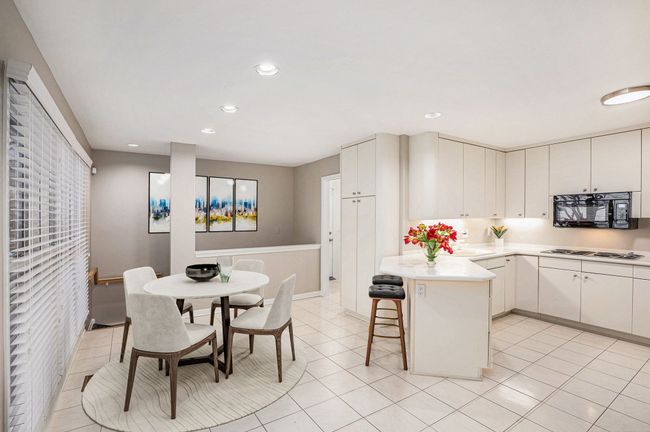 Kitchen/Nook | Image 6