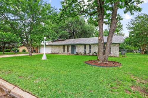 212 Lou St, Sulphur Springs, TX, 75482-3534 | Card Image
