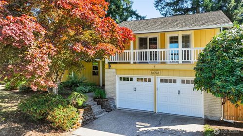 16702 143rd Ave Se, Renton, WA, 98058-8517 | Card Image