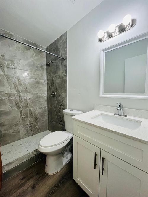 1-7740 Sw 10th St, North Lauderdale, FL, 33068-3232 | Card Image