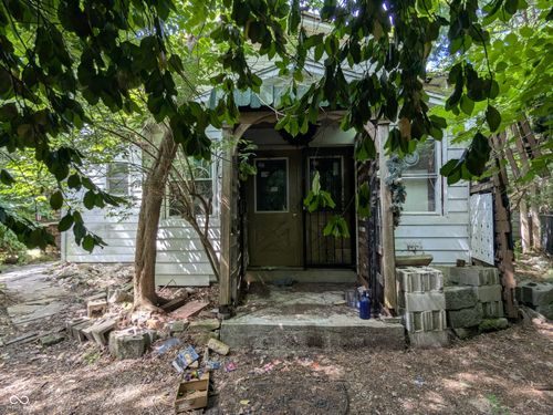 1808 E 68th Street, Indianapolis, IN, 46220 | Card Image