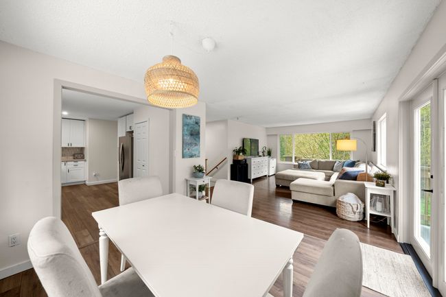 26421 Cunningham Ave, House other with 4 bedrooms, 3 bathrooms and 10 parking in Maple Ridge BC | Image 5